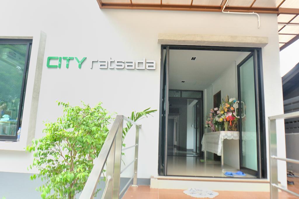 City Ratsada Lampang Exterior photo